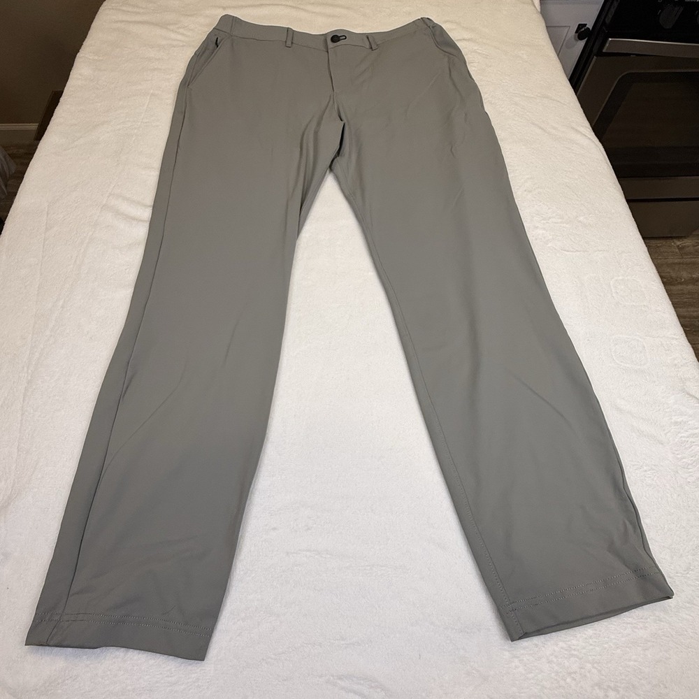 Public Rec Golf Pants Mens 34x32 Gray Stretch Performance Casual Travel Pants